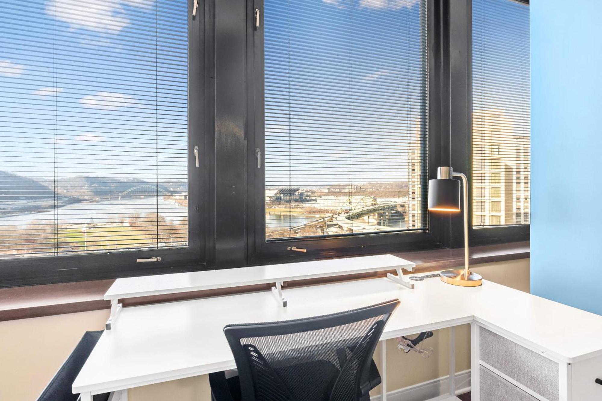 Luxury High Rise 1Bd River Views Downtown Pittsburgh Eksteriør bilde
